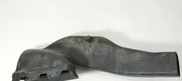 Audi A3 S3 A3 Sportback 8P Air intake hose/pipe 8L0129602