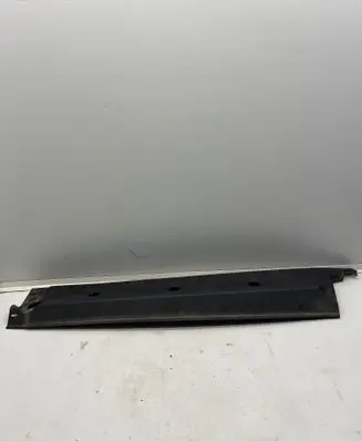 Iveco Daily 6th gen Wiper trim 5801918264