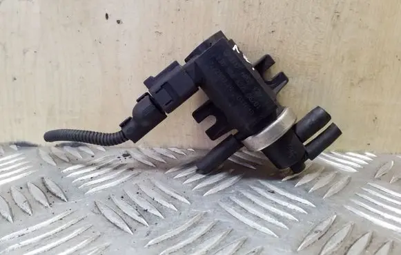 Ford Galaxy Turbo solenoid valve 1J0906627 72290320