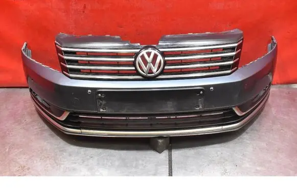 Volkswagen PASSAT CC Front bumper 