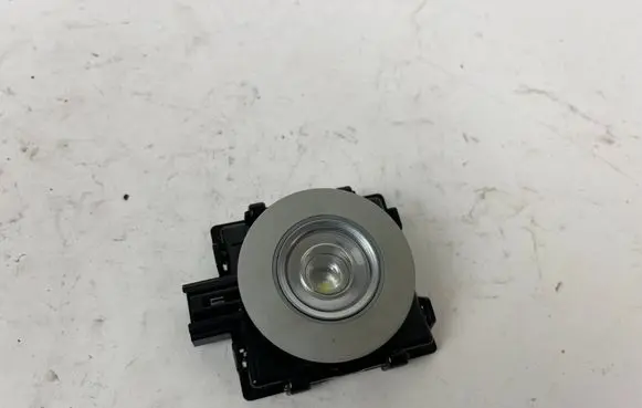 Audi Q7 4M Rear seat light