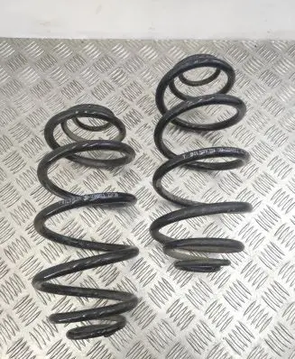 Opel Astra J Rear coil spring 38234811