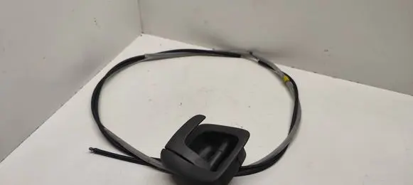 Volvo XC70 Engine bonnet/hood lock release cable 30634786