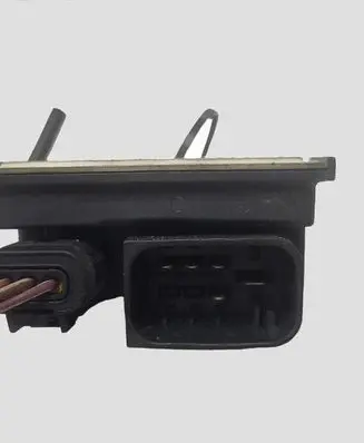BMW 3 E90 E91 Glow plug pre-heat relay 781085603