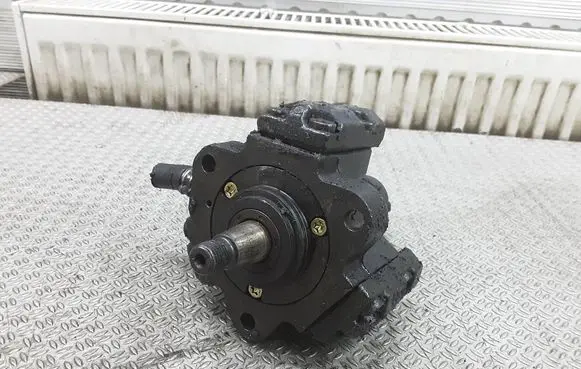 Fiat Stilo Fuel injection high pressure pump 0445010007
