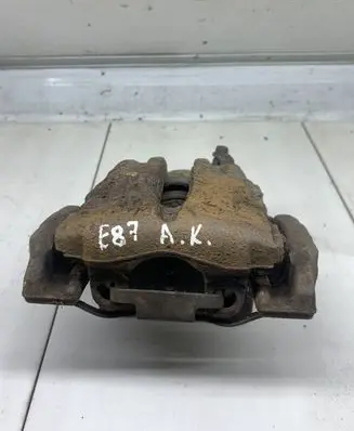 BMW 1 E81 E87 Rear brake caliper
