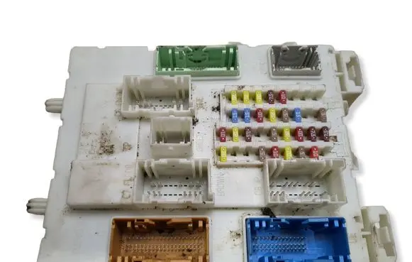 Ford Focus Fuse module 010012 000084 116RA000084