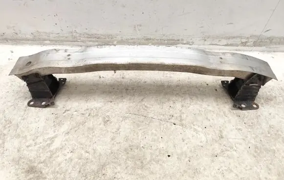Front bumper cross member