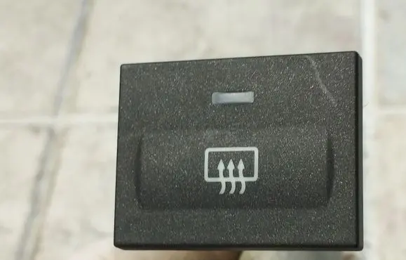 Windscreen/window heater switch