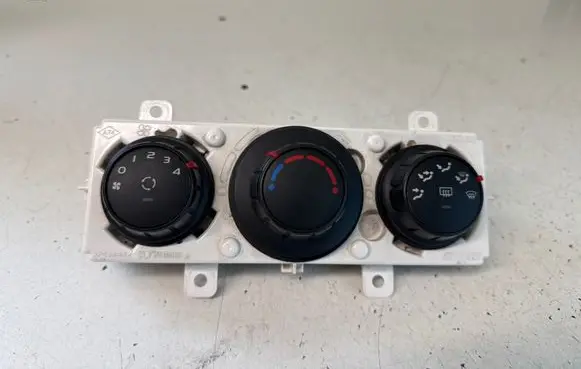 Renault Master III Climate control unit 275700007R 190440000