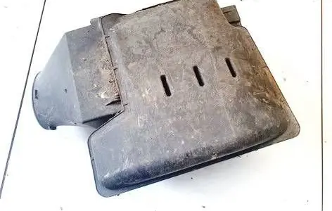 Renault Laguna II Air filter box 44605885901