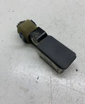 Mazda 6 Airbag deployment crash/impact sensor GJ6A57KC0