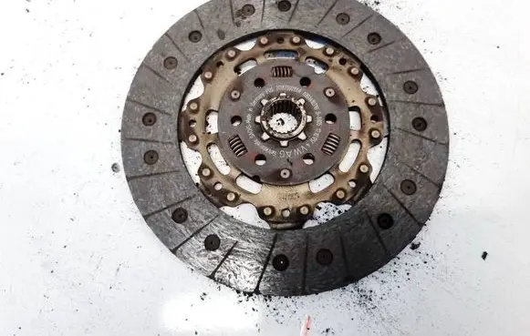 Skoda Octavia Mk2 (1Z) Clutch pressure plate 03G141031G