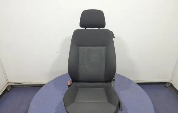Opel Astra H Front driver seat 