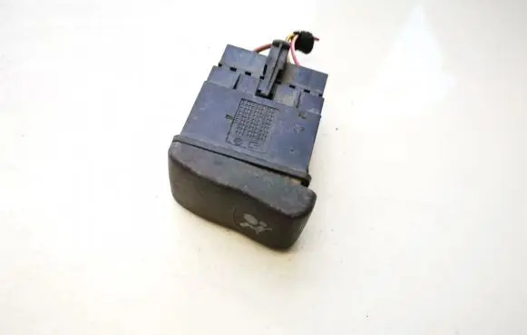 Volkswagen Polo III 6N 6N2 6NF Passenger airbag on/off switch 1L0919233