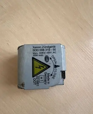 Audi A6 S6 C6 4F Voltage converter/converter module 5DD008319