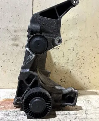Generator/alternator bracket