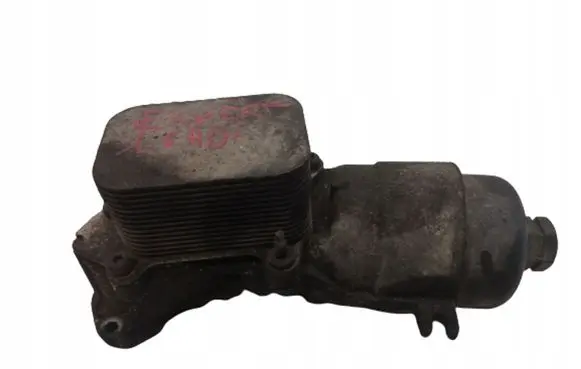 Peugeot Expert Oil filter mounting bracket