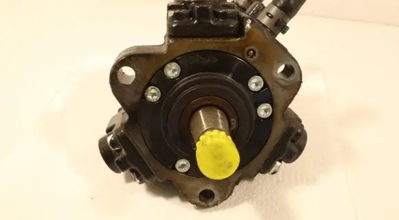 Opel Insignia A Fuel injection high pressure pump 0445010193