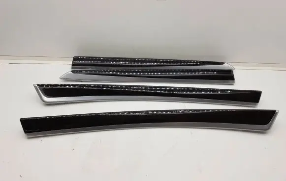BMW 5 F10 F11 Front door trim bar 7225551 7225529