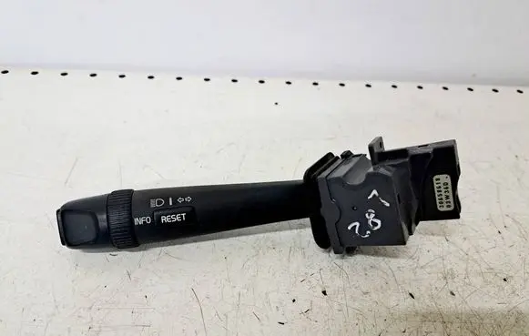 Volvo XC90 Indicator stalk 30658618