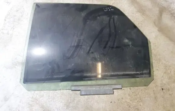 Ford Sierra Rear door window glass