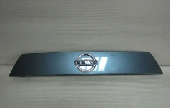 Nissan Micra K14 Tailgate trim