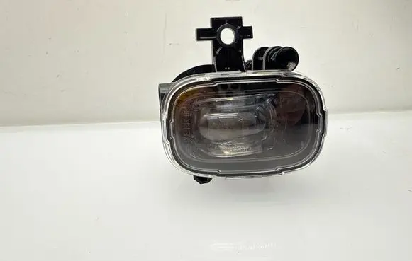 Nissan Juke II F16 Front fog light 261504122R