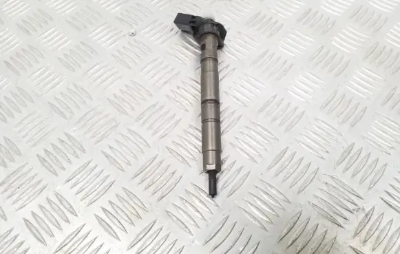 Audi A4 S4 B8 8K Fuel injector 059130277AP