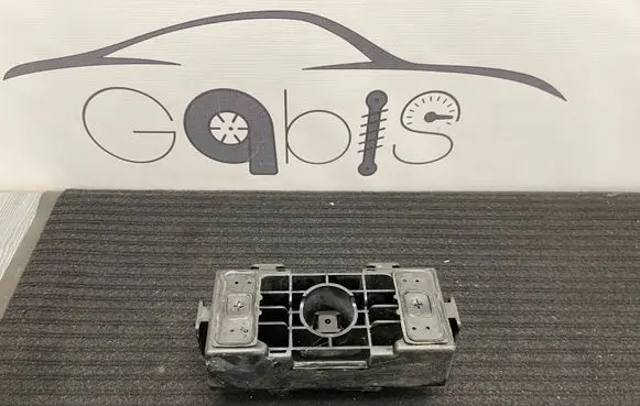 Mercedes-Benz GL X166 Jacking socket point A2046900009