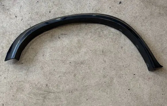 BMW X6 E71 Rear arch trim 8036652