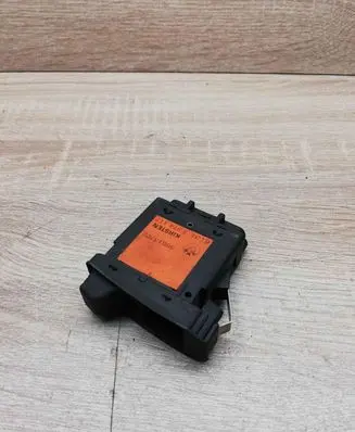 BMW 5 E34 Fog light switch 1374117 38813702