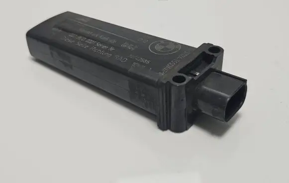 BMW 5 F10 F11 Tire pressure sensor 6771043 002BE00001