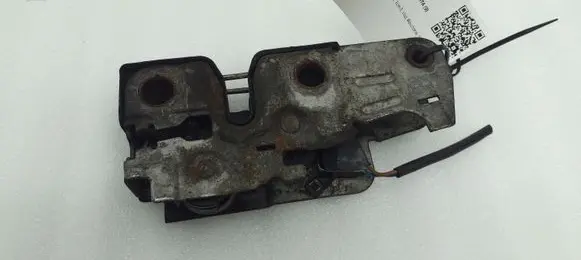 Volkswagen Sharan Engine bonnet/hood lock/catch 7N1823509