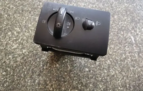 Ford Focus C-MAX Light switch 3M5T13A024EA
