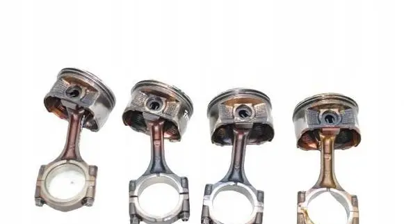 Subaru Legacy Piston with connecting rod