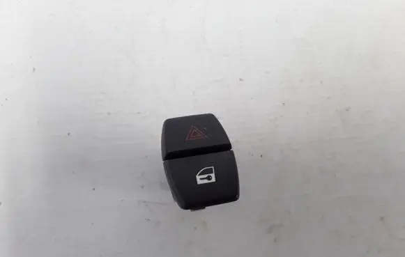 BMW 5 GT F07 Hazard light switch 9161896