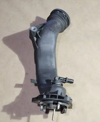 Mercedes-Benz GL X166 Engine coolant pipe/hose A2782000815 2782000815