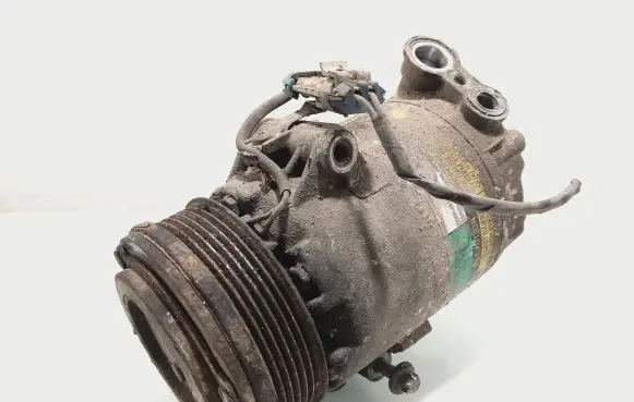 Opel Zafira A Air conditioning (A/C) compressor (pump) 24464152