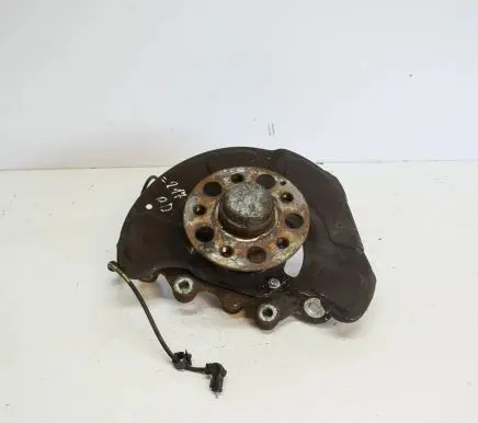 Mercedes-Benz E W212 Front wheel hub
