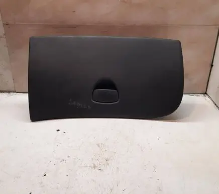 Renault Laguna II Glove box