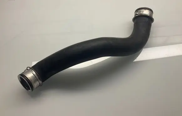 Mercedes-Benz E C207 W207 Engine coolant pipe/hose A2045011582 2045011582