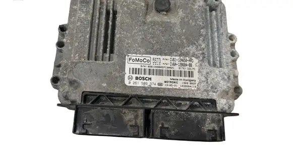 Ford Focus Engine control unit/module CV6112A650ARD CV6A12B684BB 0261S09374