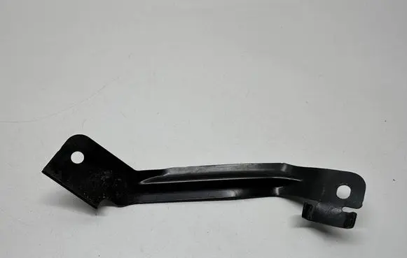 Porsche Cayenne (92A) Other engine bay part 7P5823574A