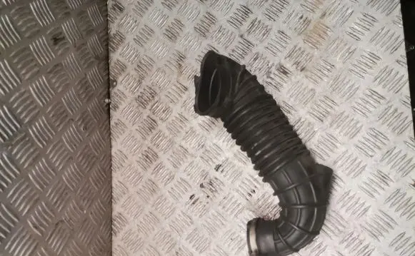 Audi A4 S4 B8 8K Air intake hose/pipe 03g129629