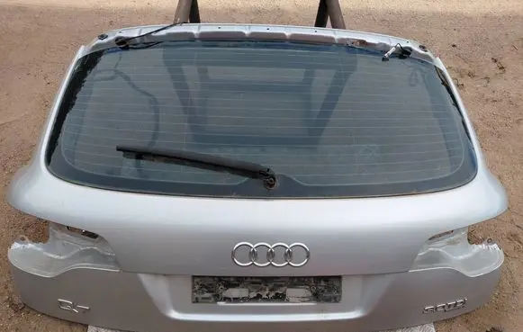 Audi Q7 4L Tailgate/trunk/boot lid