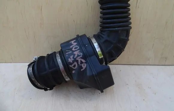 Opel Mokka Air intake duct part 9543736