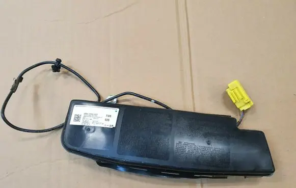 Volkswagen Amarok Seat airbag 2K0880242A