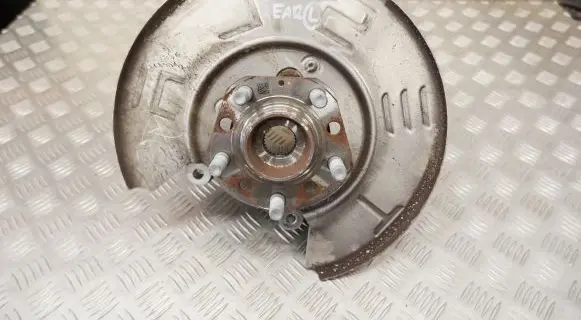 Tesla Model Y Rear wheel hub 104412300B 104466500C 16211522143A