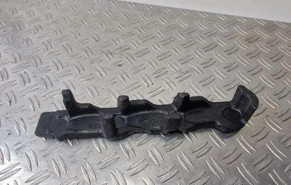 Volkswagen Golf VII Other engine bay part 04L130380F